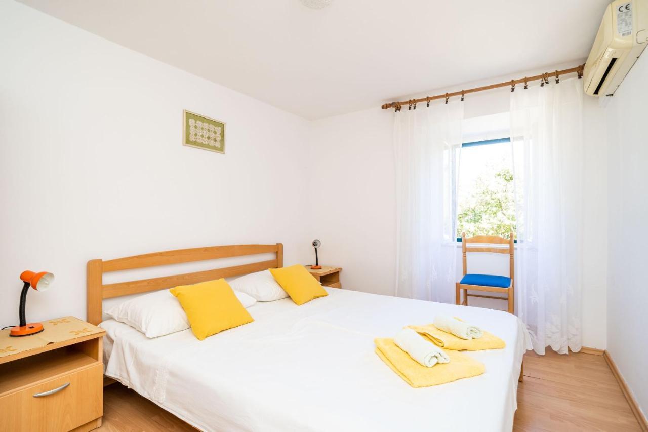 Apartments Lidija Затон Экстерьер фото