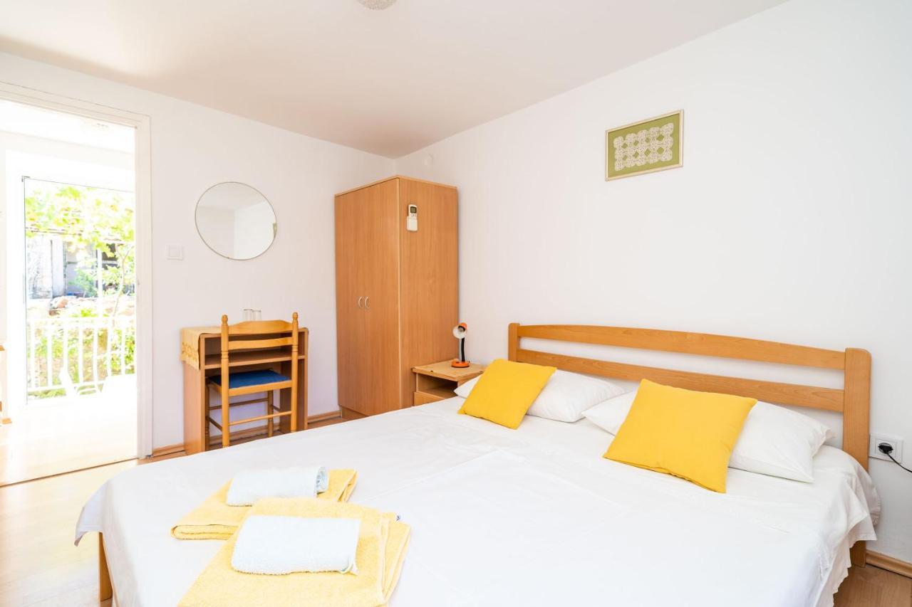 Apartments Lidija Затон Экстерьер фото