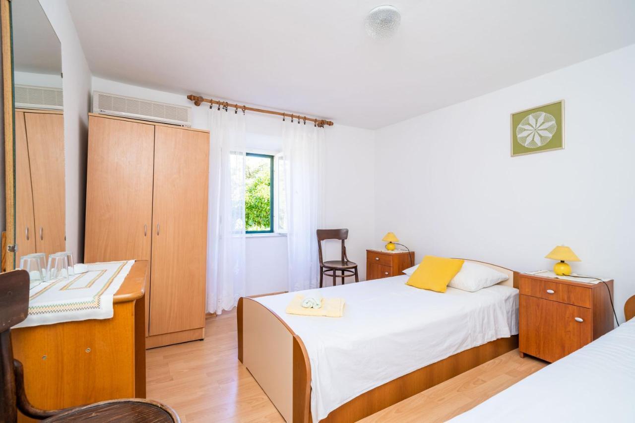 Apartments Lidija Затон Экстерьер фото