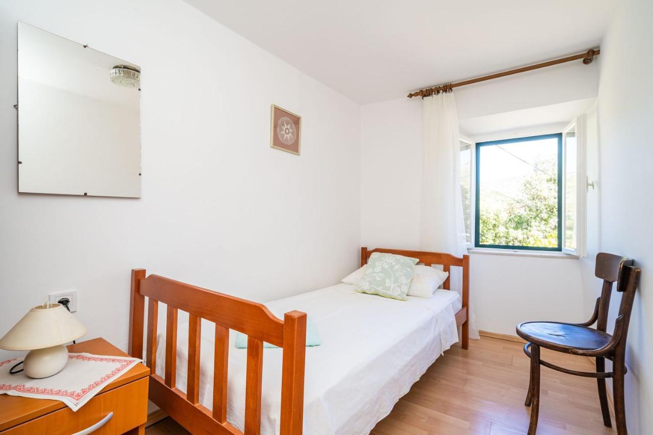 Apartments Lidija Затон Экстерьер фото