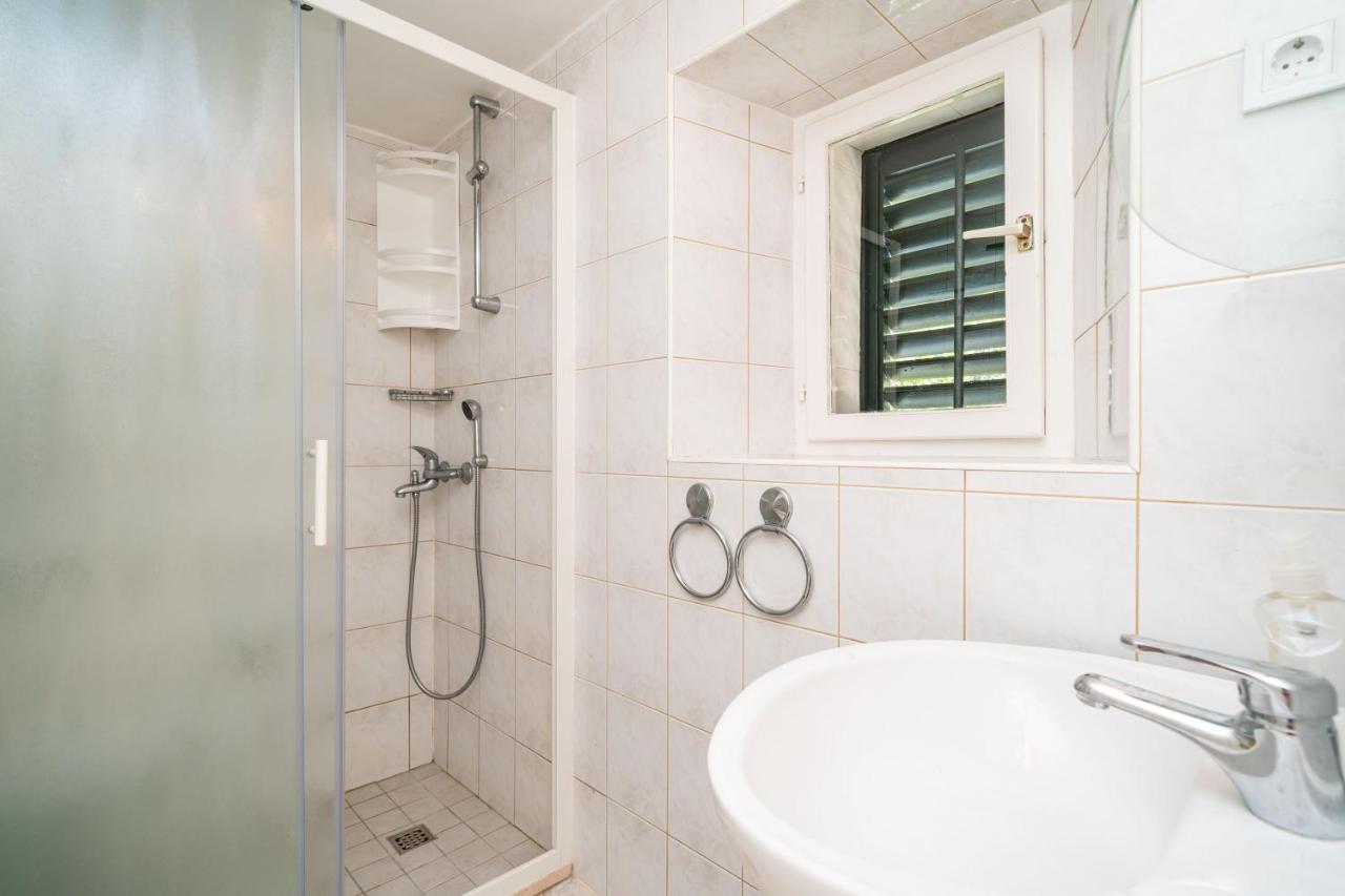 Apartments Lidija Затон Экстерьер фото