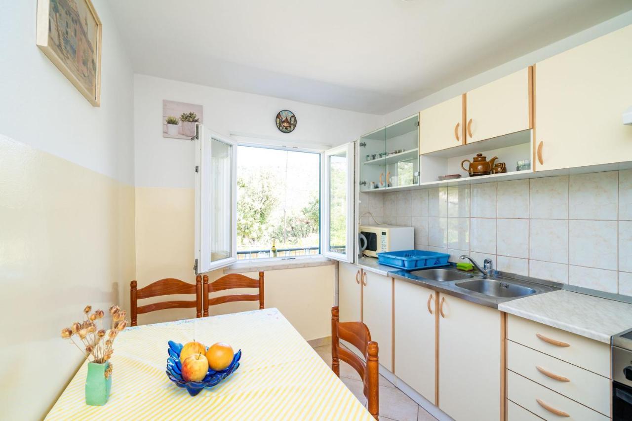 Apartments Lidija Затон Экстерьер фото
